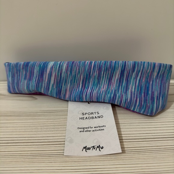 Sports Wrist Wallet and Headband - Picture 2 of 2